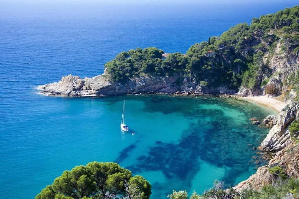 Precioso Apartamento Con Piscina Y Parking Tossa de Mar Apartment