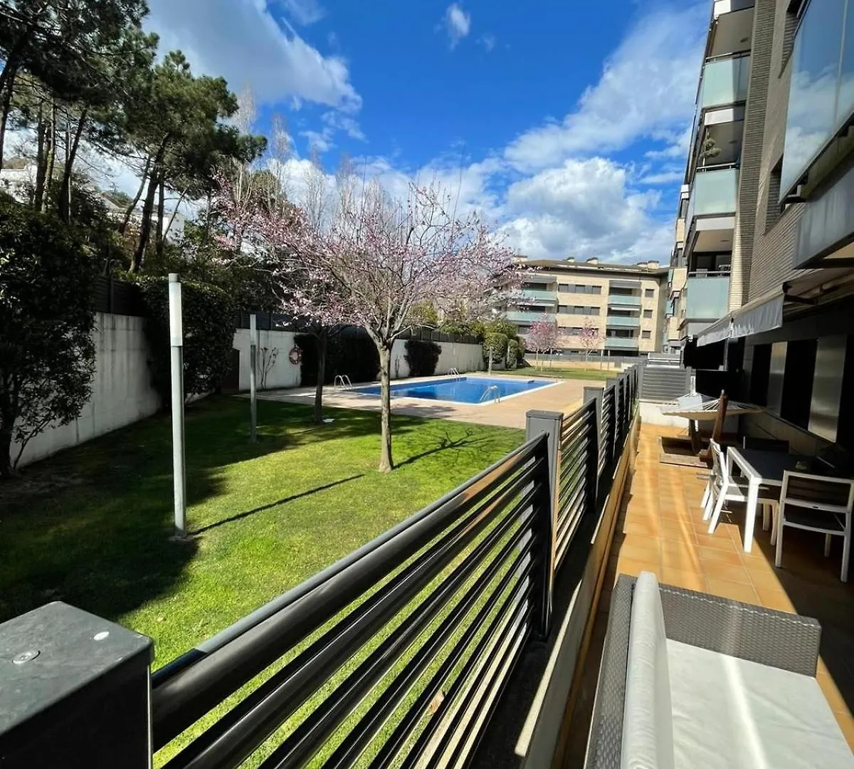 Precioso Apartamento Con Piscina Y Parking Tossa de Mar Spain